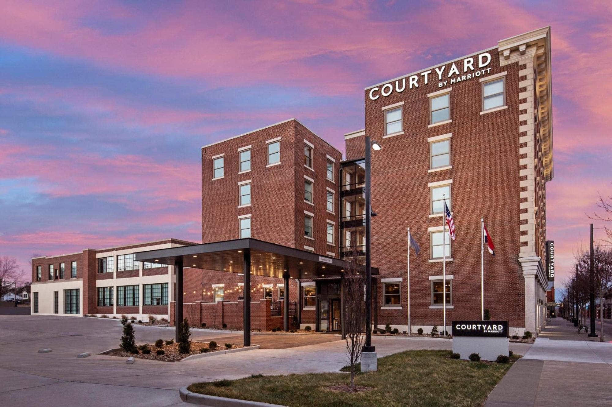 Courtyard By Marriott Cape Girardeau Downtown Hotel Luaran gambar